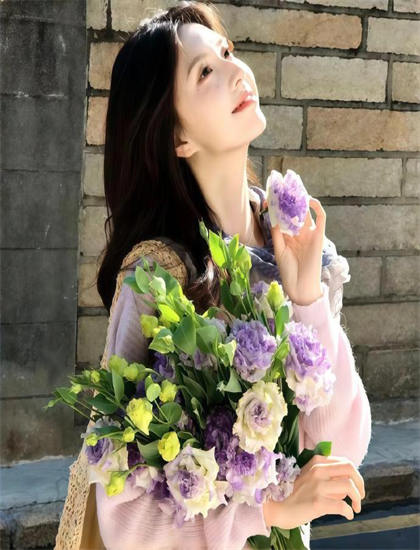 《鬼畜女子监狱》人物解析：的哲学思考与人生智慧 理解角色塑造的艺术